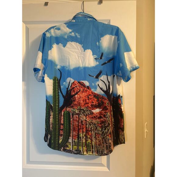 GUC Rebel Minds Short Sleeve Summer Shirt Desert Scene Button Front Size Medium - Picture 2 of 6